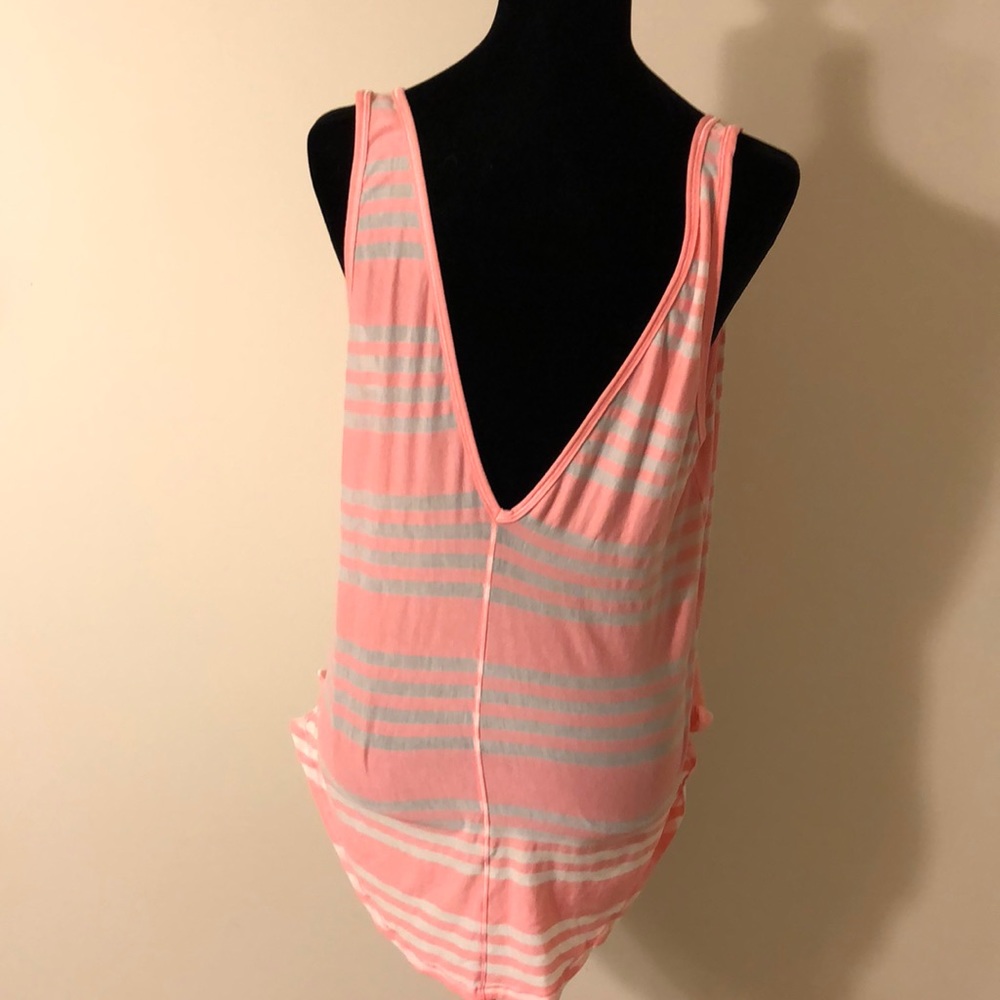 Lululemon Burn It Out High-Lo Striped Tank - Picture 4 of 5